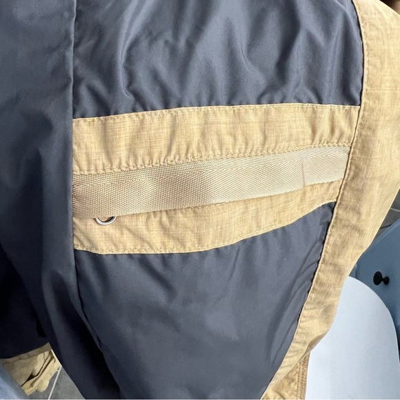 The North Face Hyvent Tan Hidden Zipper Belted Trench Coat Small - Picture 4 of 9